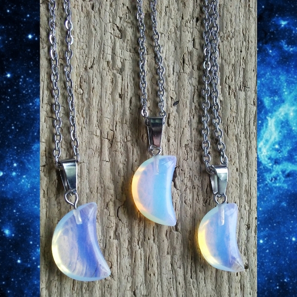 🌙💙Crescent Moon Opalite Stone Necklace - Picture 12 of 12